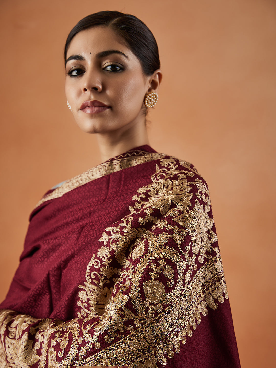 Women Firoza Kashmiri Aari Embroidery Stole (Size: 71X203 CM)