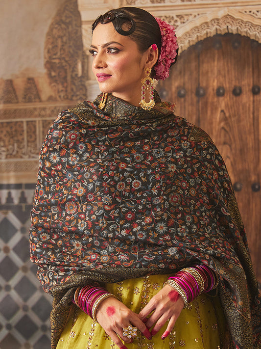 Gift Box of Rangrez Kaani Wool Blend Kashmiri Shawl (Size: 101x203 CM)