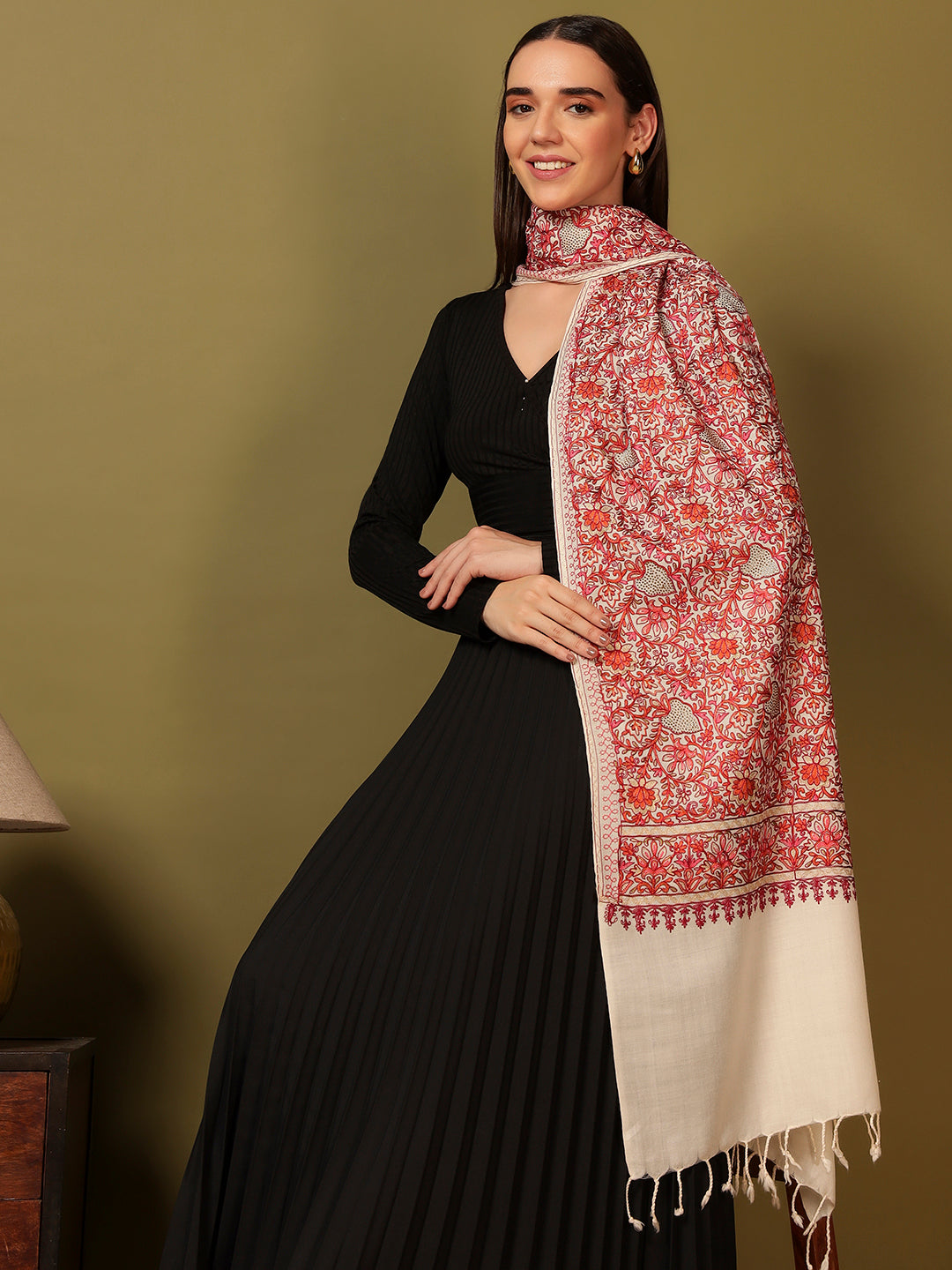 Pashmoda Women Hunar Fine Wool Nalki Embroidered Stole (Size : 71X203 CM)