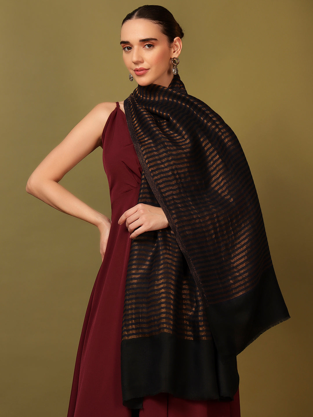 Pashmoda Women Golden Eclipse Reversible Zari Moonlight Fine Wool Stole (Size: 71x203 Cm)