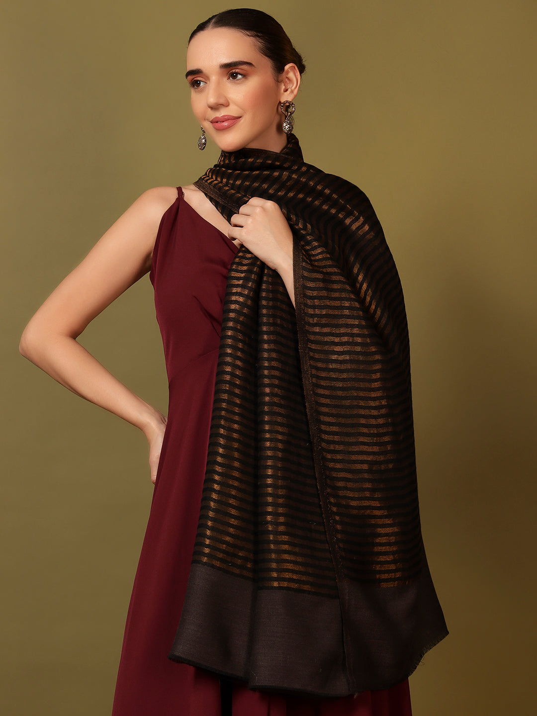 Pashmoda Women Golden Eclipse Reversible Zari Moonlight Fine Wool Stole (Size: 71x203 Cm)