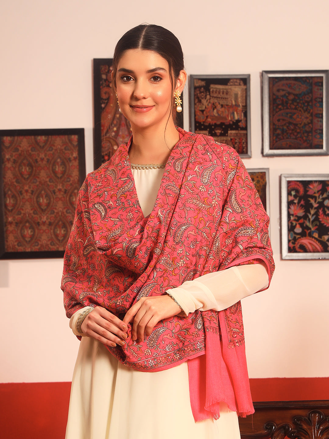 Pashmoda Womenƒ??s 100% Pure Wool Sozni Hand Embroidered Stole (Size: 71x203 cm)