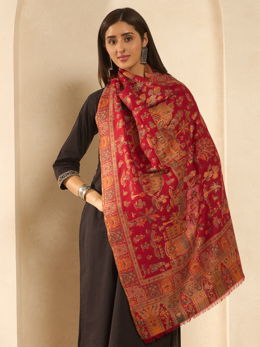 Women Caravan kaani stole Stole