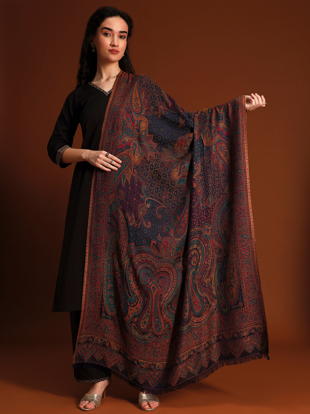 Women Grand Paisley Kaani Kashmiri Shawl