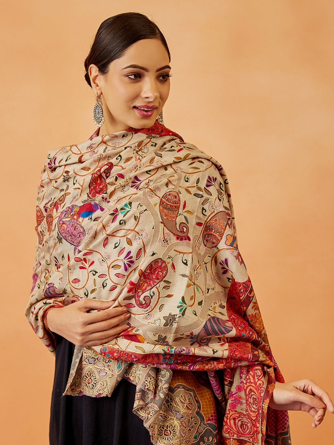 Women Bahaar Kalamkari Embroidered Shawl (Size: 101x203 CM)