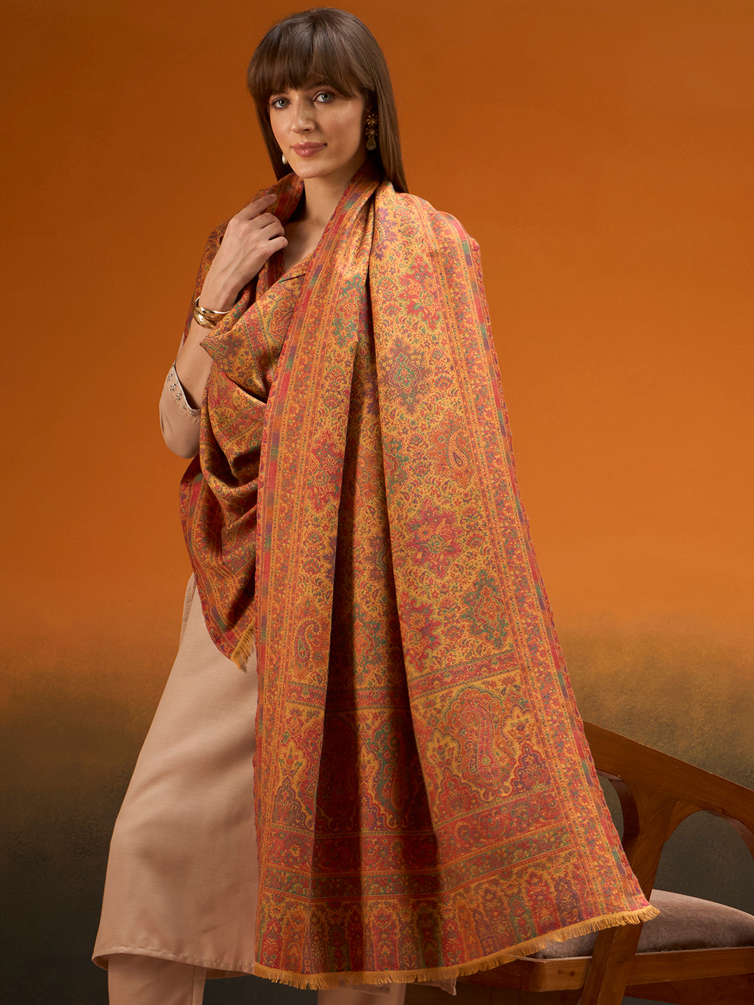 Women Shahkaar Gulistan kaani stole