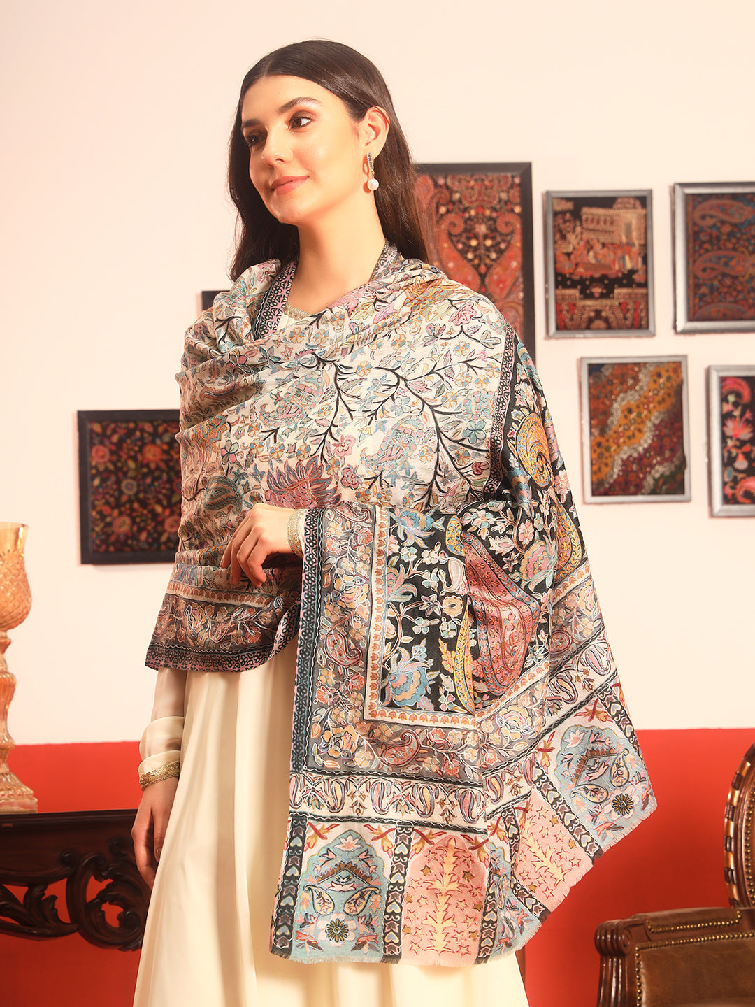 Pashmoda Women Guldasta Fabric Kalamkari Embroidered Shawl (Size: 101x203 CM)