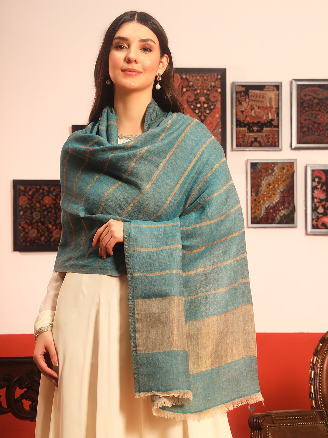 Pashmoda Women Parallel Grace Reversible Zari Moonlight Fine Wool Stole (Size: 71x203 Cm)