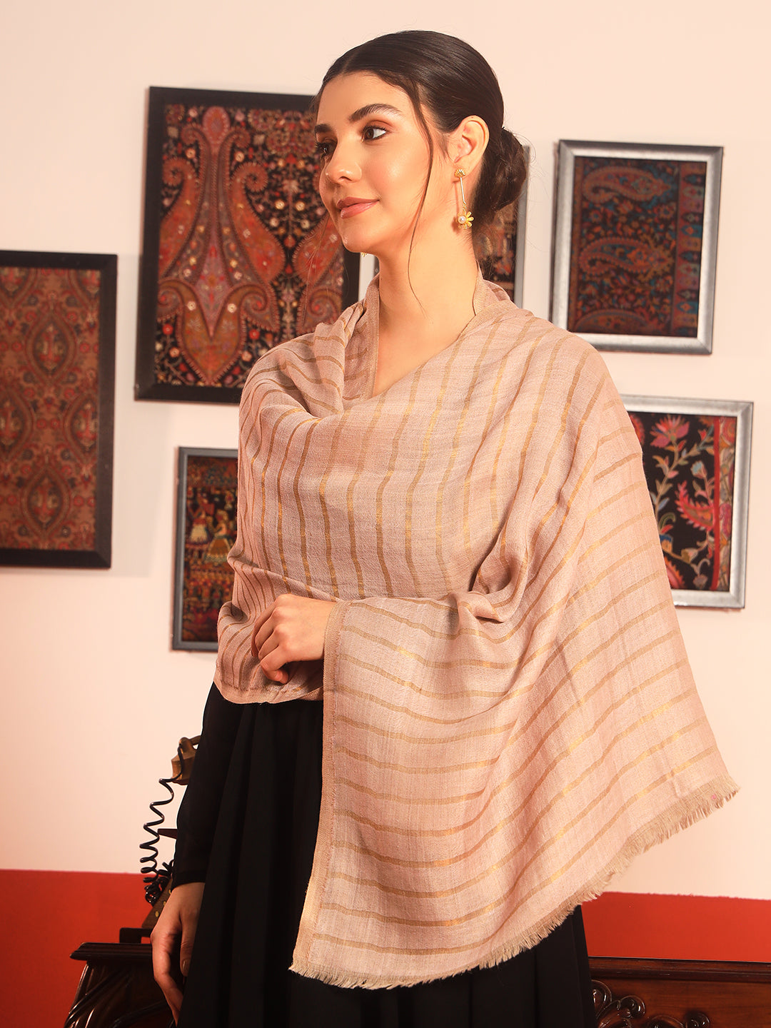 Pashmoda Women Golden Mirage Reversible Zari Moonlight Fine Wool Stole (Size: 71x203 Cm)