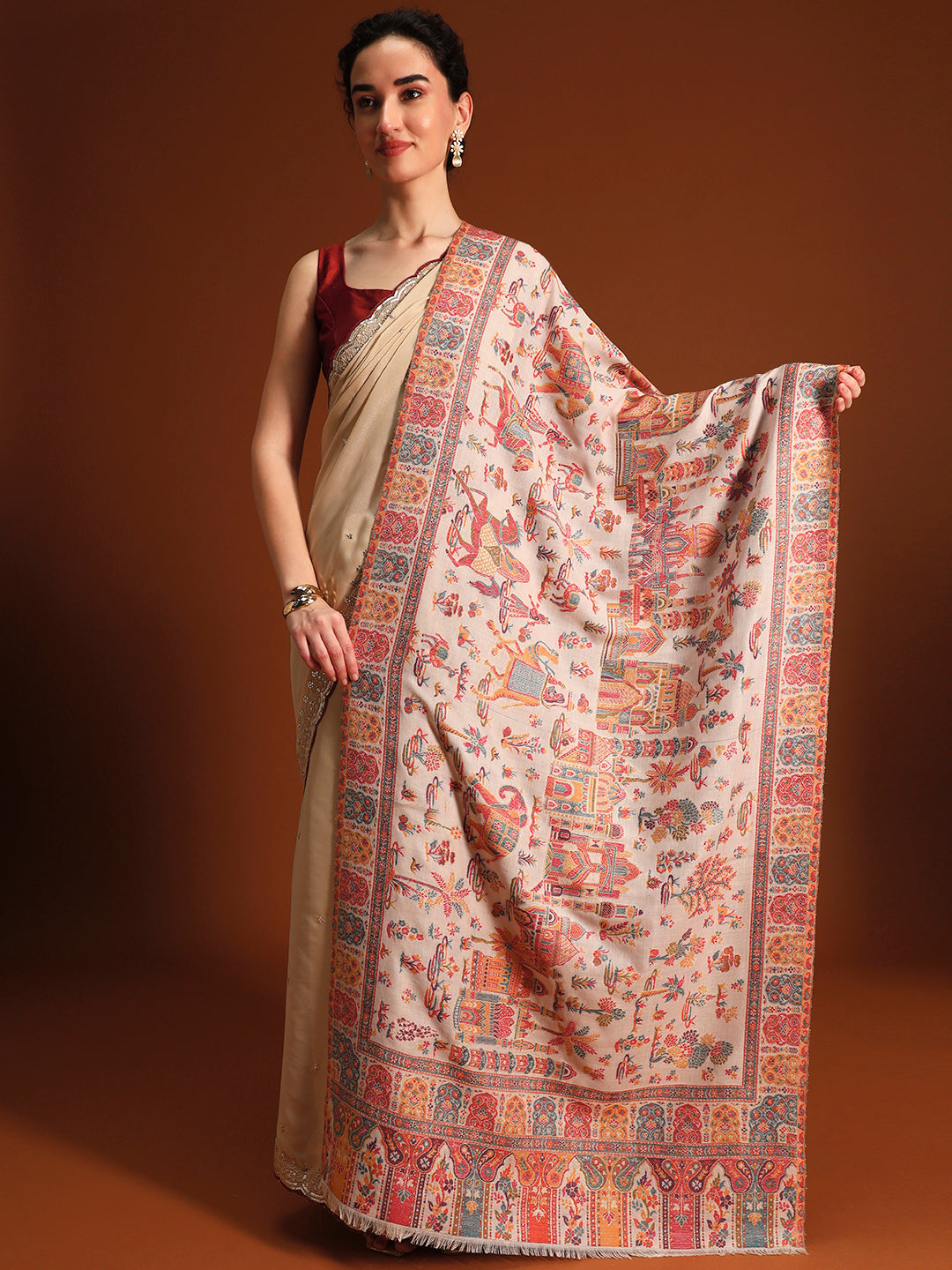Women Caravan kaani stole Stole