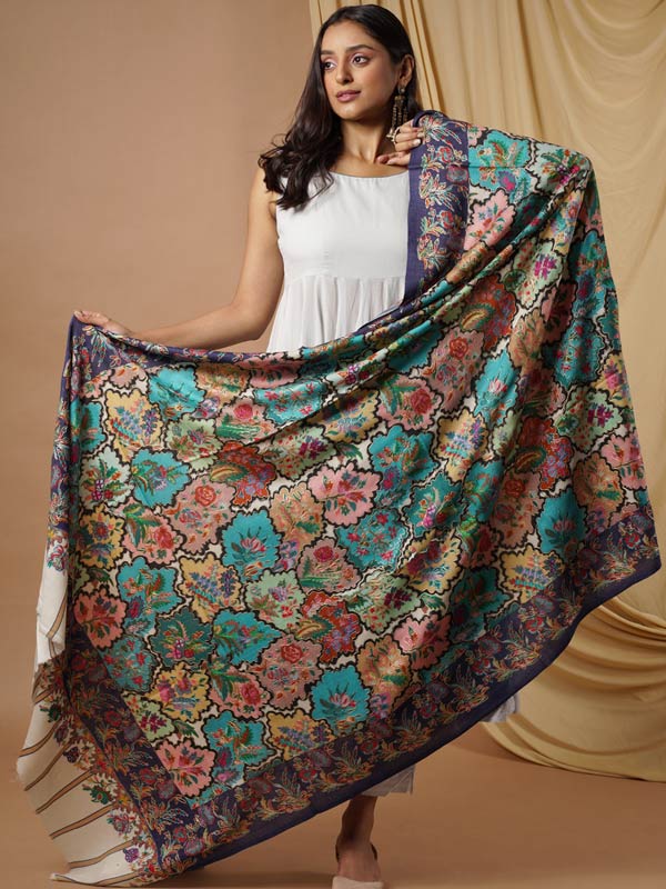 Women's Aarzoo 100% Pure Wool  Kalamkari Hand Embroidered Shawl (Size: 101 X 203 Cms)