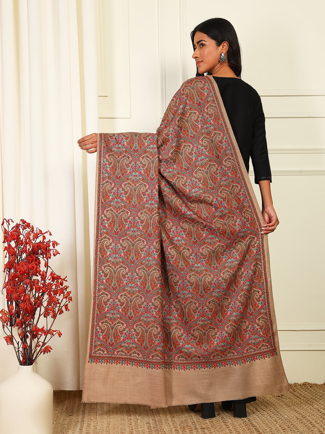 Pashmoda Womenƒ??s Aabroo 100% Fine Wool Sozni Hand Embroidered Shawl (Size: 101x203 Cm)
