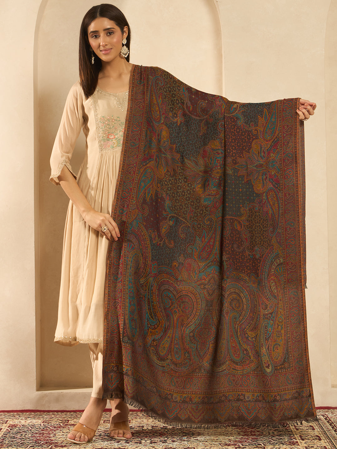 Women Grand Paisley Kaani Kashmiri Shawl