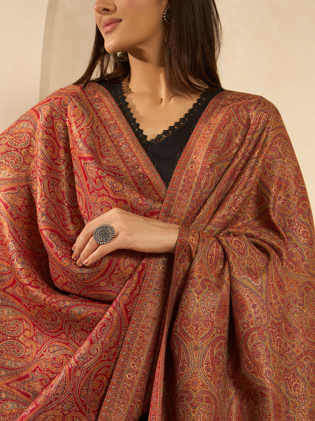 Women Regalis Zari Reversible Kaani Fine Wool Shawl