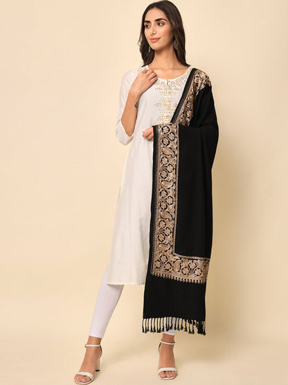 Womenƒ??s Dilkash Aari Embroidered stole (Size 71X203 CM)