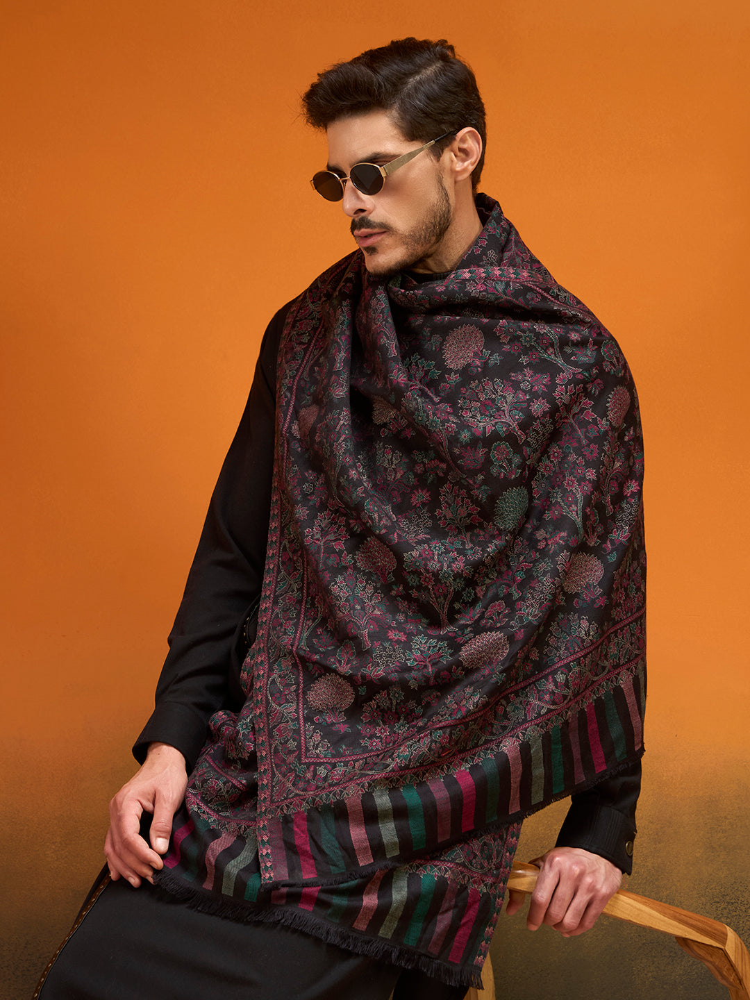 Men Aurelia Kaani Stole