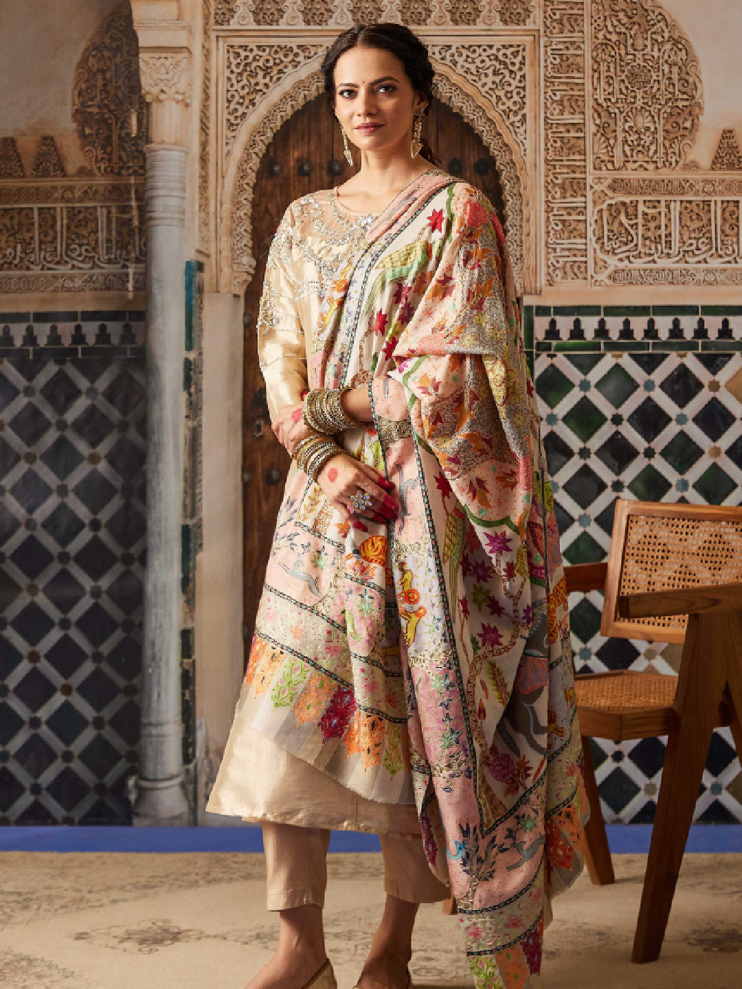 Women Aafreen Kalamkari Embroidered Shawl (Size:  101x203 CM)