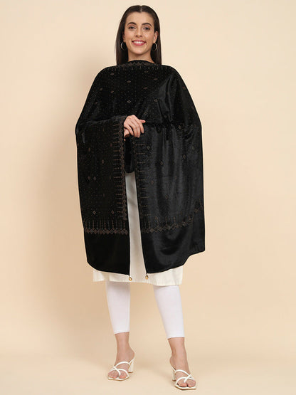 Womenƒ??s Makhamli Velvet Crystal Embellished Stole (Size 71X203 cms )