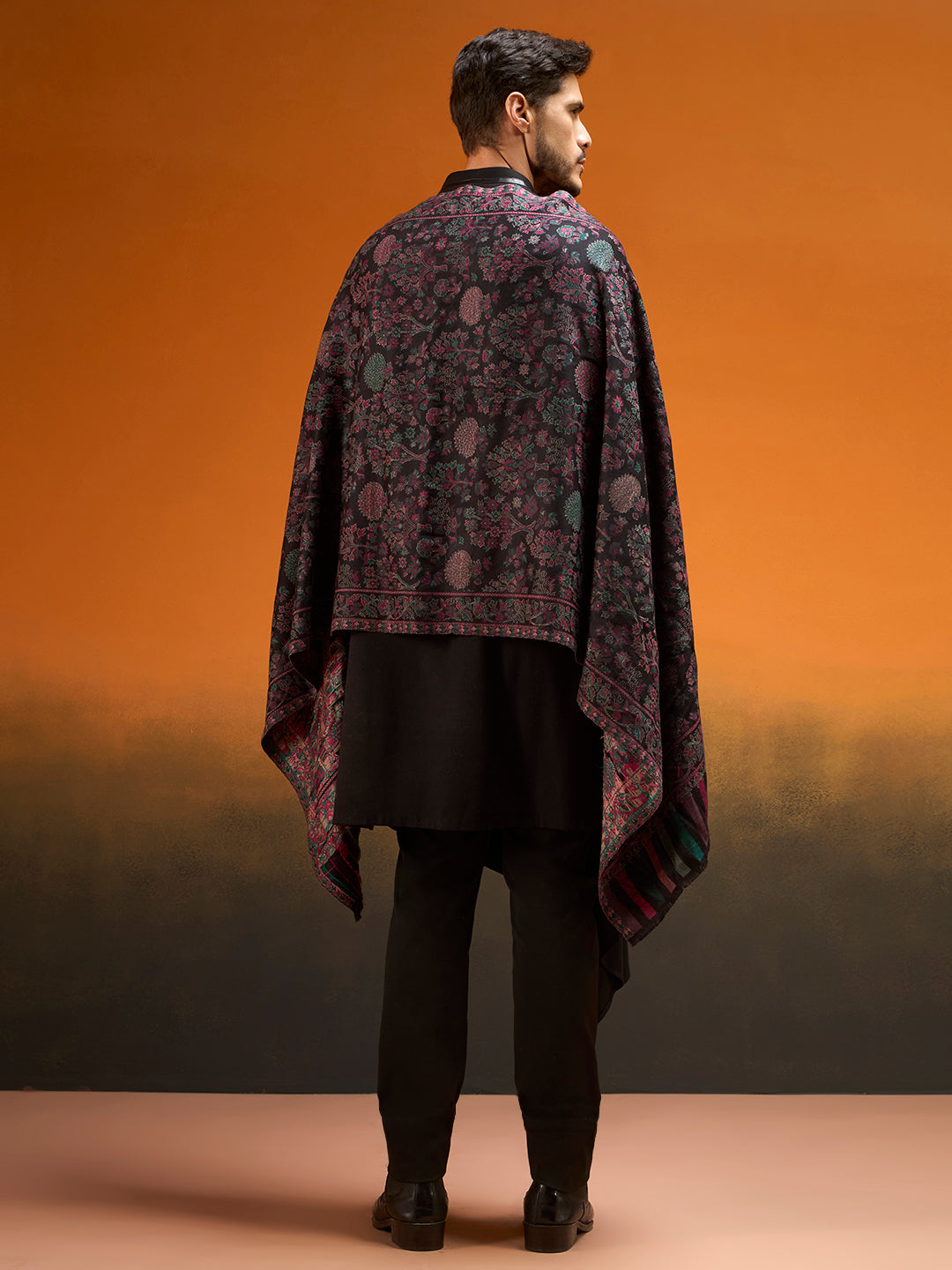 Men Aurelia Kaani Stole