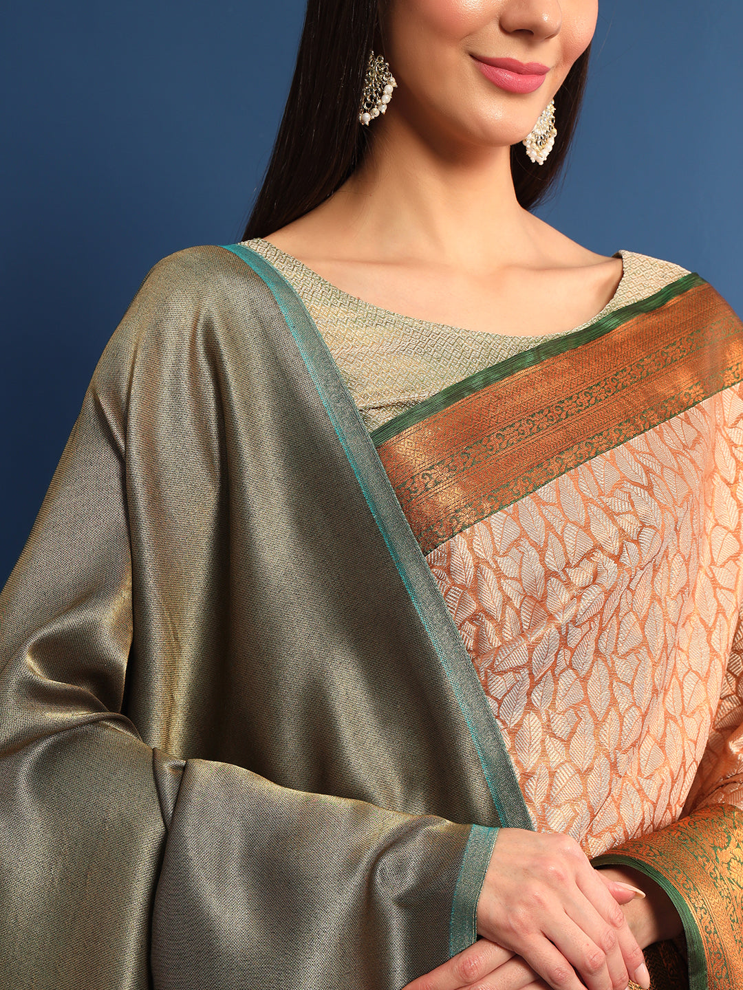 Pashmoda Women Mehroom Zari Kaani Border Fine Wool Shawl (Size 40X80 Inches)