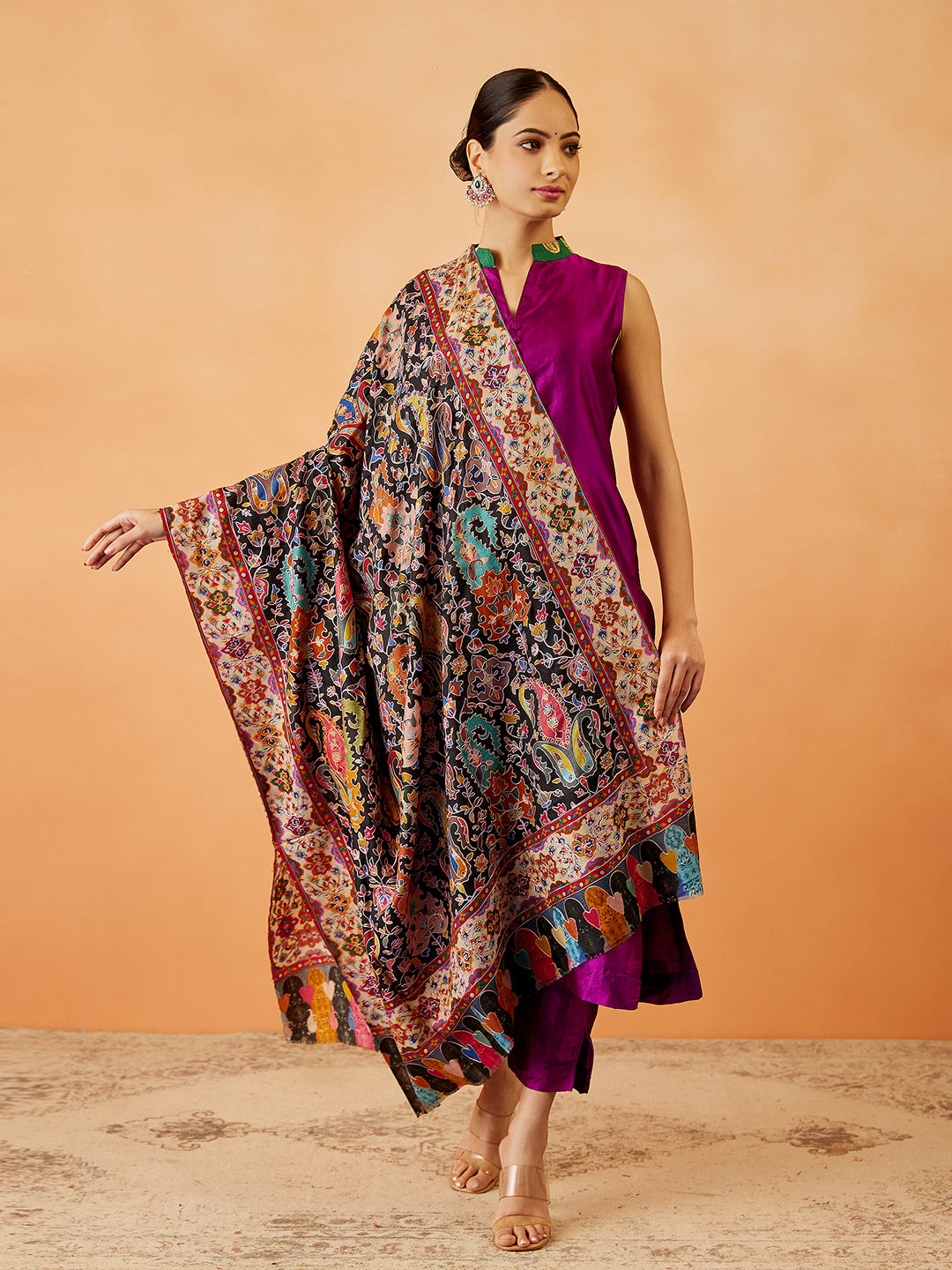 Gift Box of Zarmina Kalamkari Embroidered Shawl (Size:  101x203 CM)