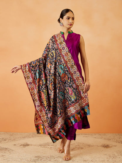 Gift Box of Zarmina Kalamkari Embroidered Shawl (Size:  101x203 CM)