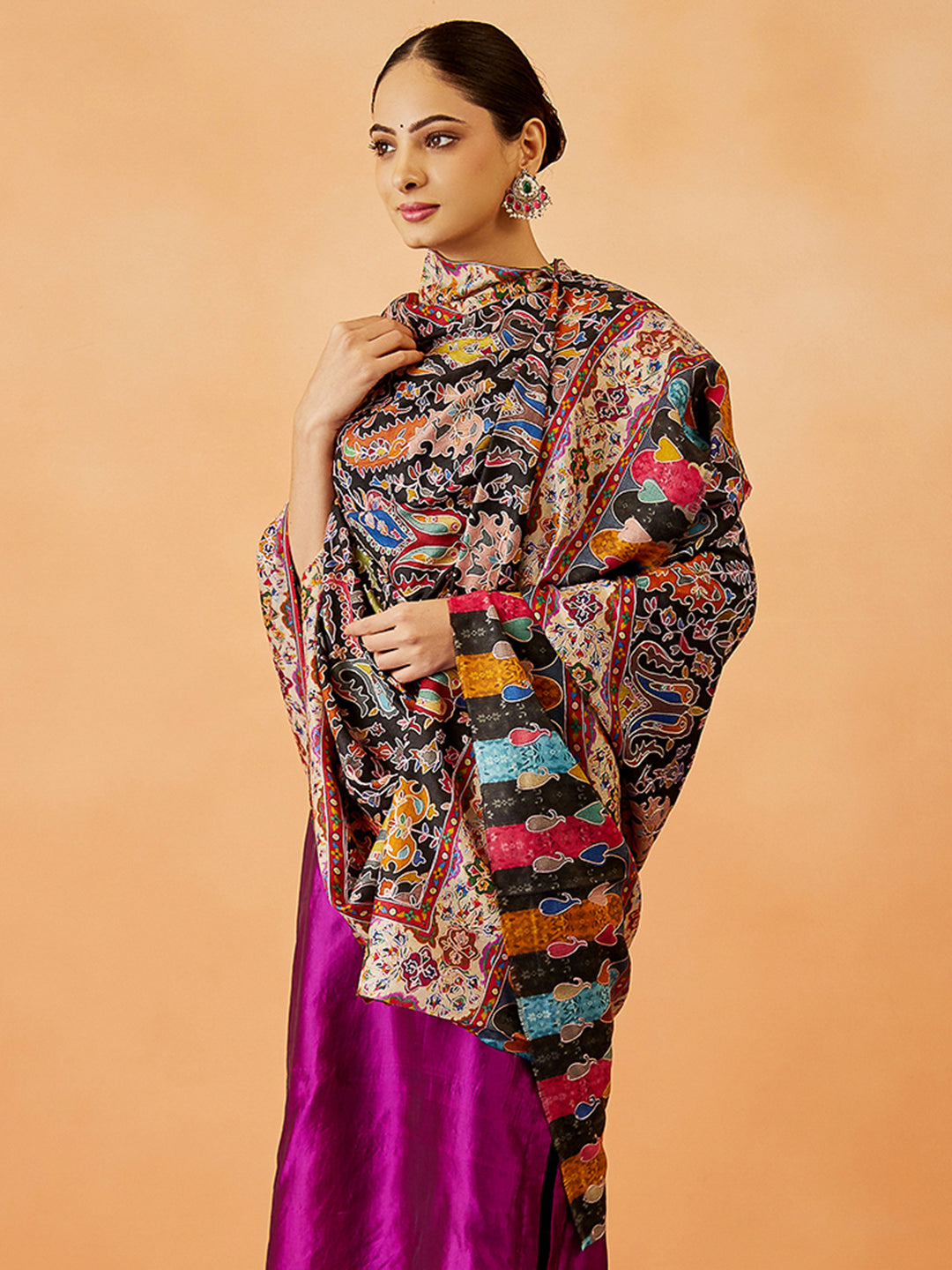 Gift Box of Zarmina Kalamkari Embroidered Shawl (Size:  101x203 CM)