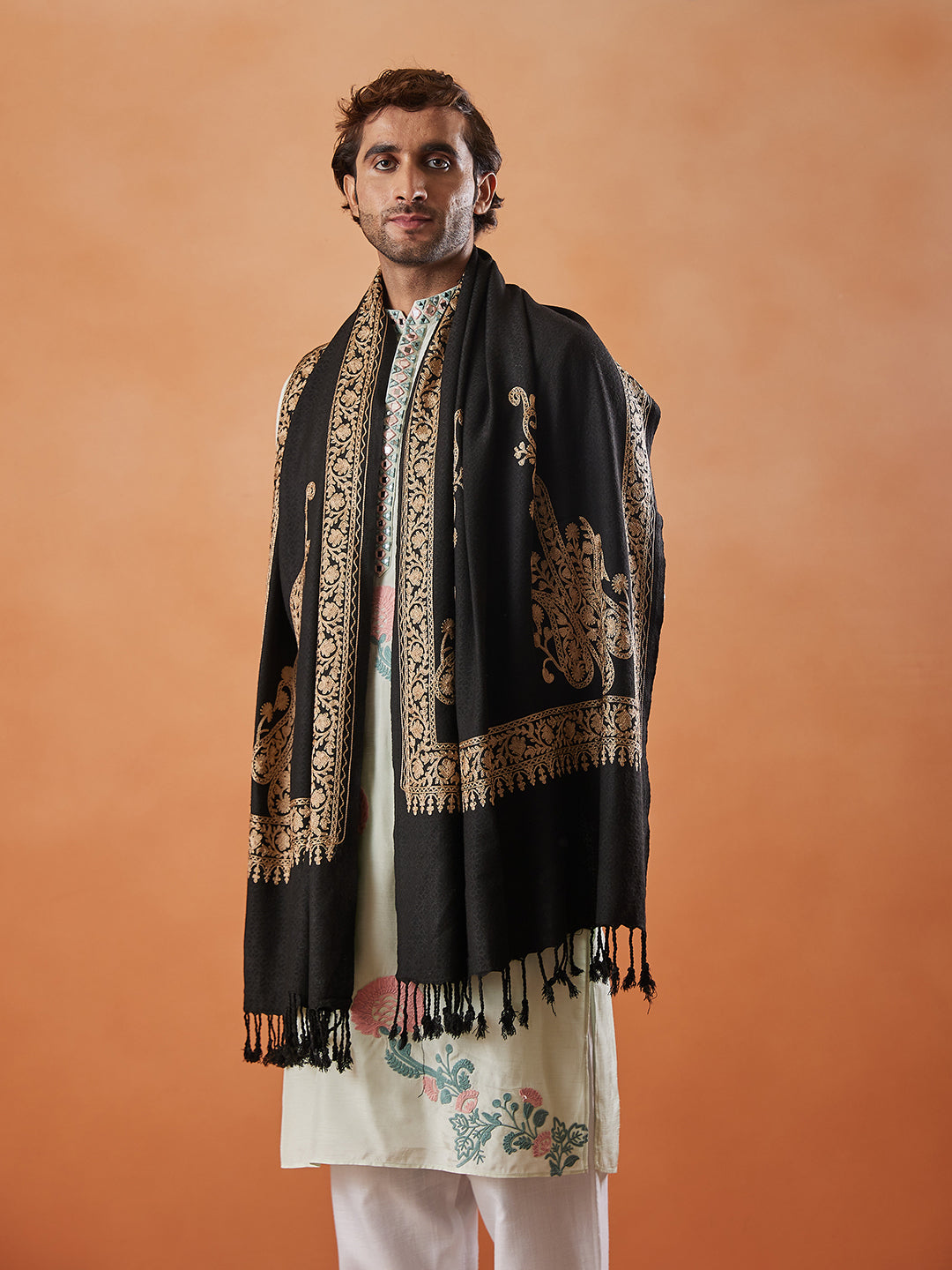 Menƒ??s Nargis Aari Embroidered Stole (Size: 71x203 Cm)